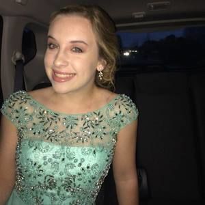 Meet your Posher, Delynn